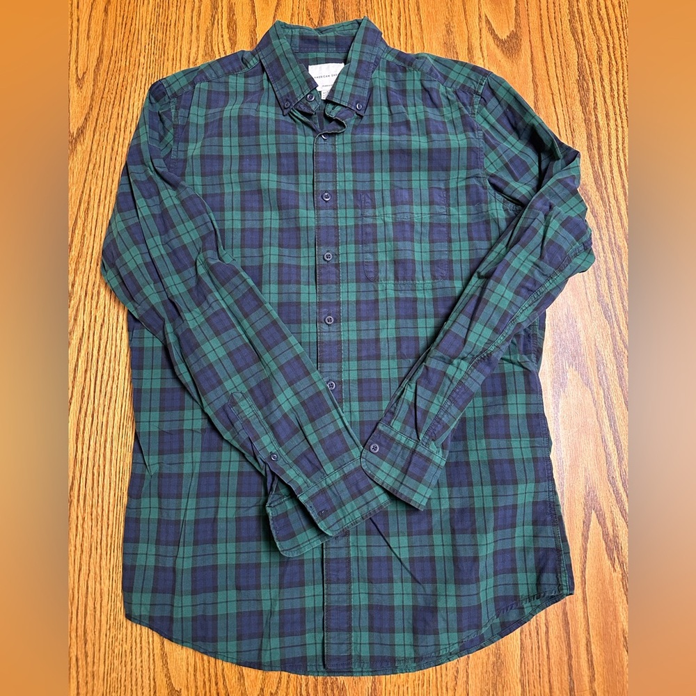 American Eagle Plaid Green and Blue Men's Shirt. Size Medium Tall